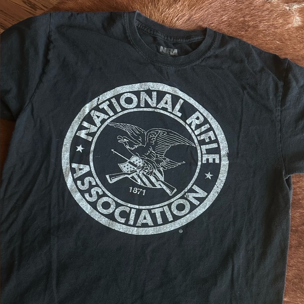 Black NRA national rifle association t-shirt